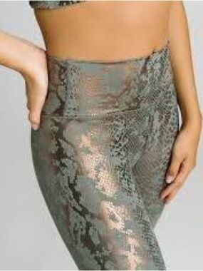 Zyia Mossy Copperhead Leggings